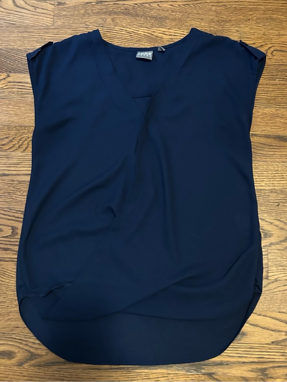 New York & Company Navy V-Neck Cap Sleeve Blouse 0089